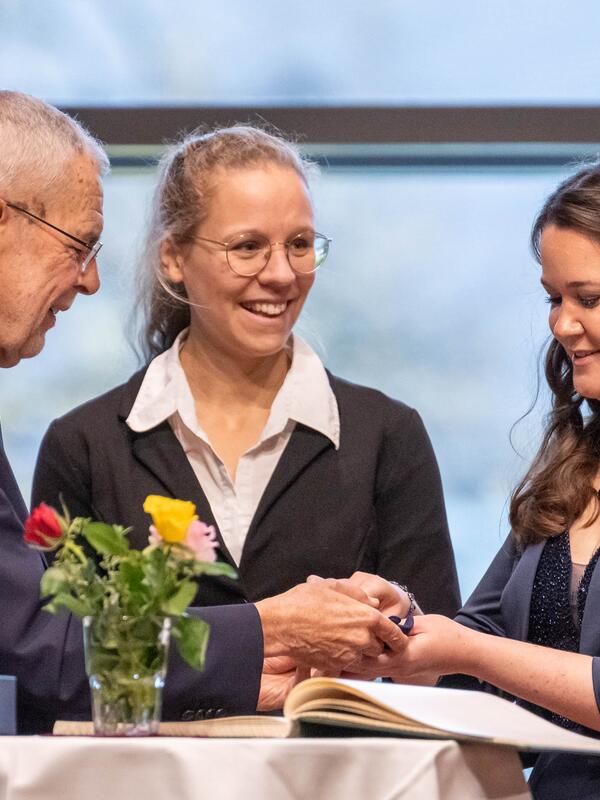 Promotion sub auspiciis von Elisabeth Eder & Ingrid Vukusic | © Christian Schneider
