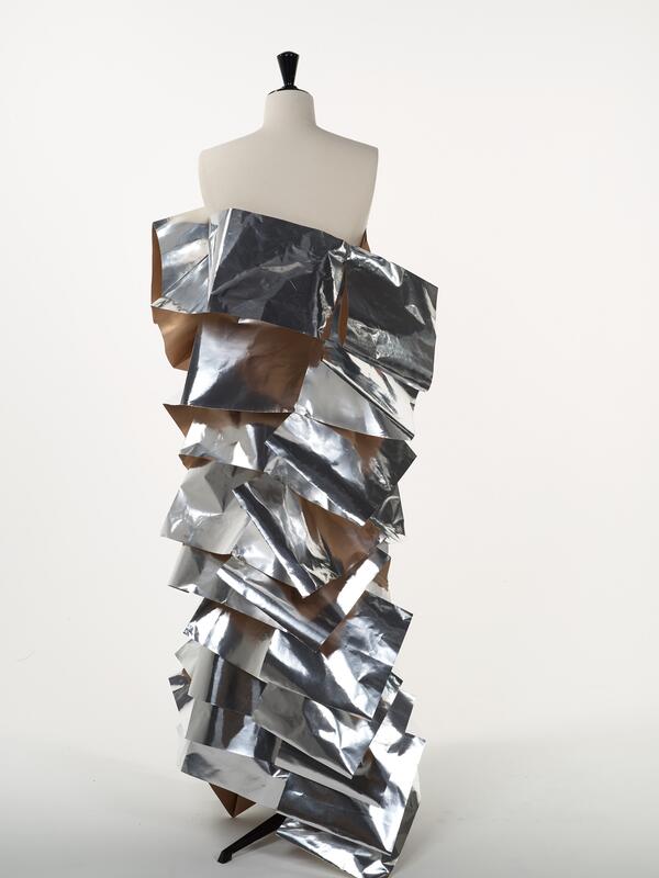 Transformation_Sophie Bierreth I Dynamik der Falten