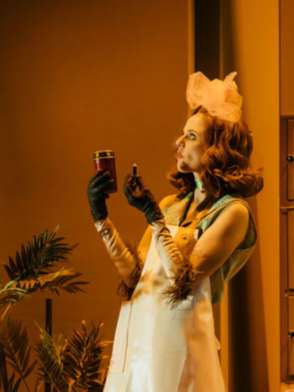 Bühnenbild von Mirjam Stängl / Zwiegespräch | © Susanne Hassler-Smith