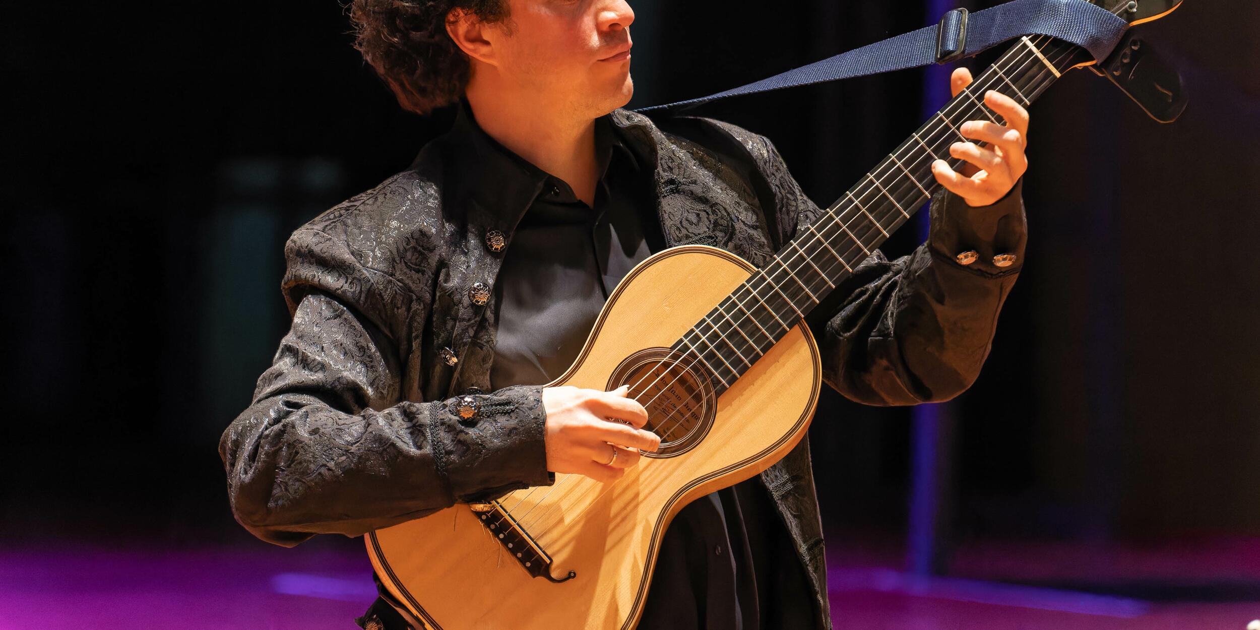 Gitarre | © Christian Schneider Gitarre | © Christian Schneider