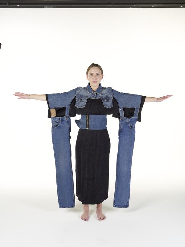 Linda Nicolussi: Jeamono